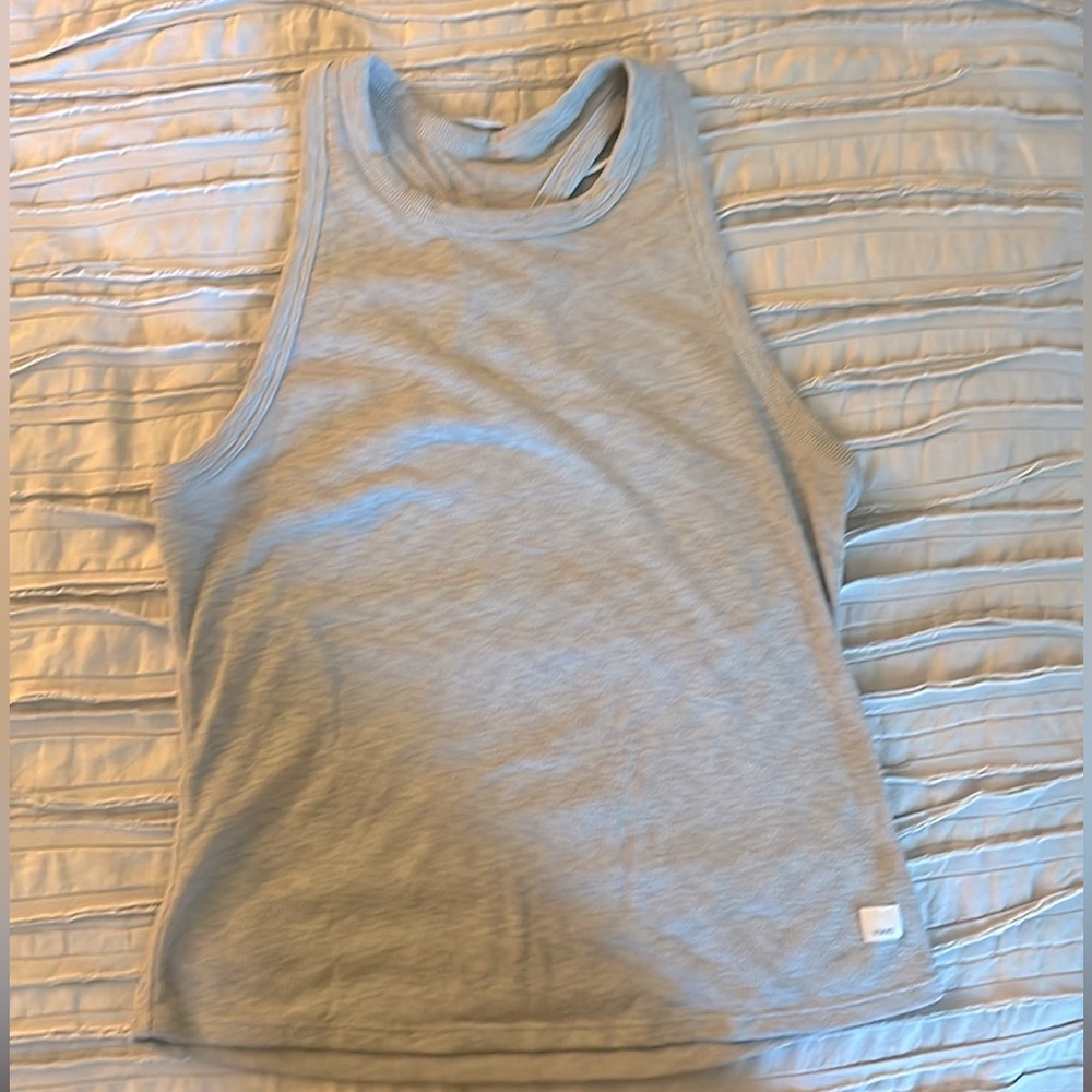 Vuori Sunrise Tank Sz M in Grey